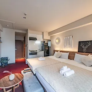 11 Shinsaibashi Amemura Guest house Osaka