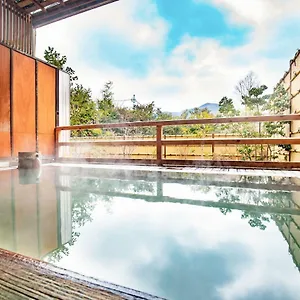 Ryokan Lalaca, Hakone